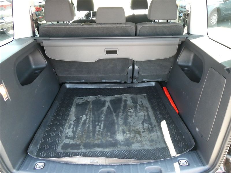 Volkswagen Caddy 1,4 TSi 92kW webasto, serviska - fotka 16 z 44
