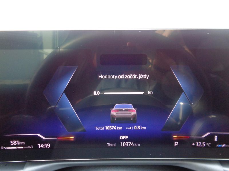 BMW Řada 4 420d xDrive Gran Coupe M-Sport - fotka 20 z 29