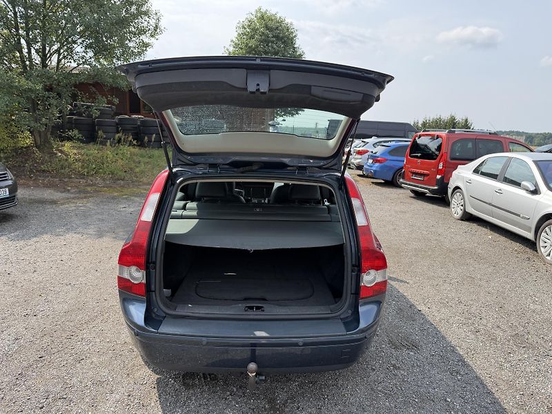 Volvo V50 2.0 D - fotka 9 z 20