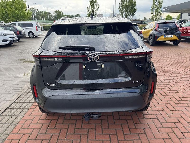 Toyota Yaris Cross (2026) 1,5 Style - fotka 6 z 12