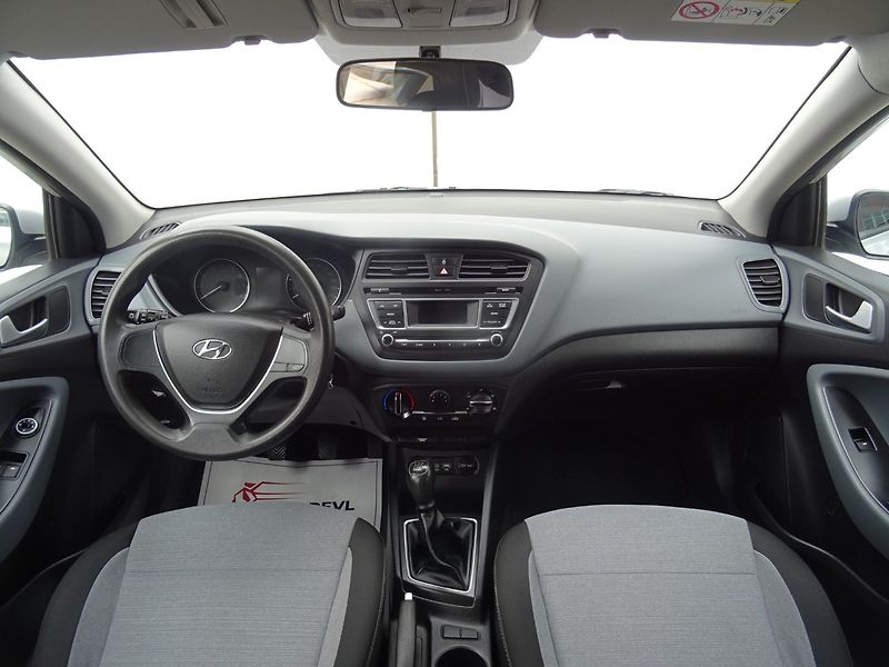 Hyundai i20 (2015) 1.2i,1majČR,s.kniha,klima - fotka 14 z 22