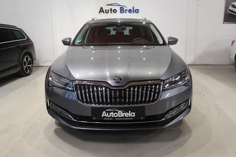 Škoda Superb (2023) 2.0TDI DSG Matrix Display - fotka 4 z 35