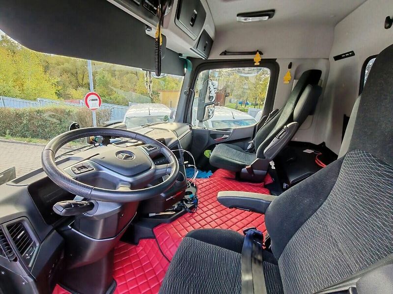 Mercedes-Benz Ostatní Actros 1845 L 4x2 V 13 - fotka 29 z 40