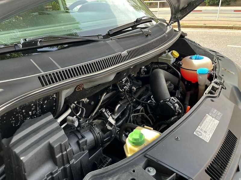 Volkswagen Transporter 2.0TDI/103kW2010/CZ/8MÍST/1.MA - fotka 13 z 59