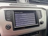 Volkswagen Passat 2.0TDI 110KW MANUAL MATRIX - náhled 36