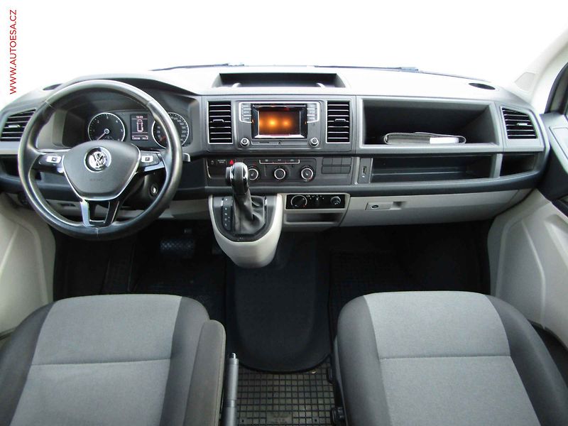 Volkswagen Transporter (2018) 2.0TDi 8míst, 2.maj,ČR - fotka 8 z 21