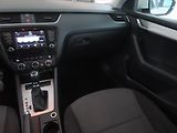 Škoda Octavia (2016) Ambition 2.0 TDI, Automat - náhled 8