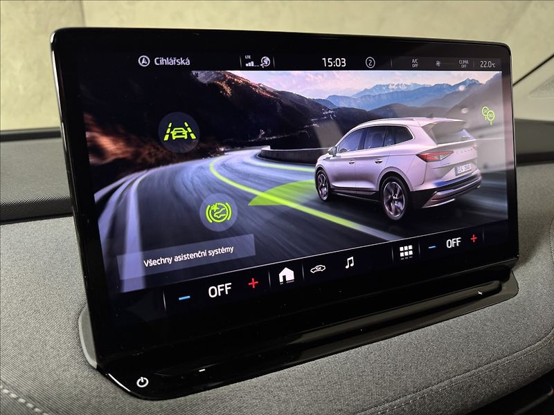 Škoda Enyaq 60 LED Matrix Kamera PDC - fotka 24 z 44