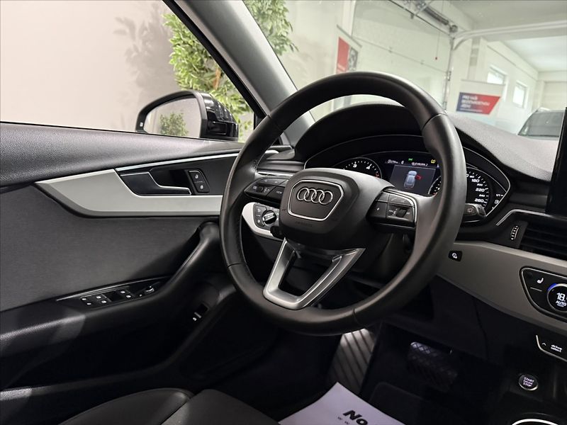 Audi A4 2,0   TDI QUATTRO MATRIX TZ - fotka 22 z 42