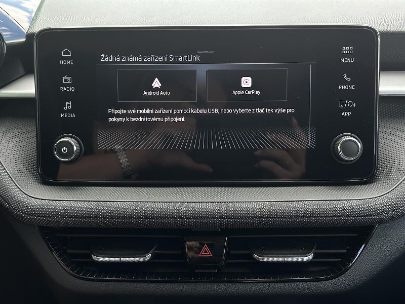 Škoda Fabia 1.0TSi 95PS LED V.Cockpit Clim - fotka 23 z 34