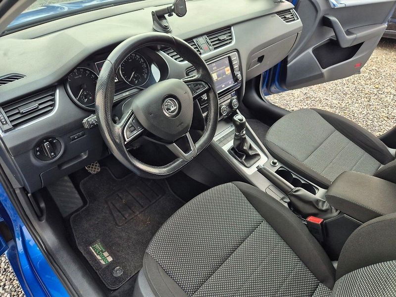 Škoda Octavia (2017) 1.6 TDI  TOP STAV NAVI - fotka 21 z 38