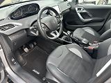 Peugeot 2008 (2016) 1.2T 81kw Allure - náhled 9