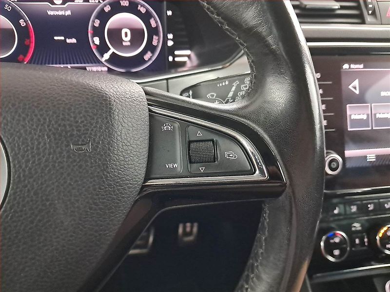 Škoda Superb (2020) Scout 2.0 TSI - fotka 18 z 20