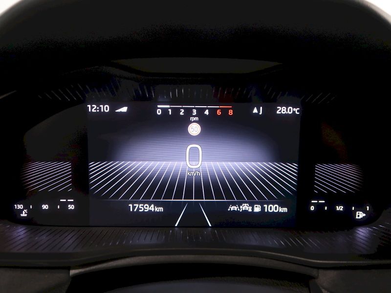Škoda Kamiq (2025) TOP SELECTION 1.0TSI 85KW - fotka 19 z 41