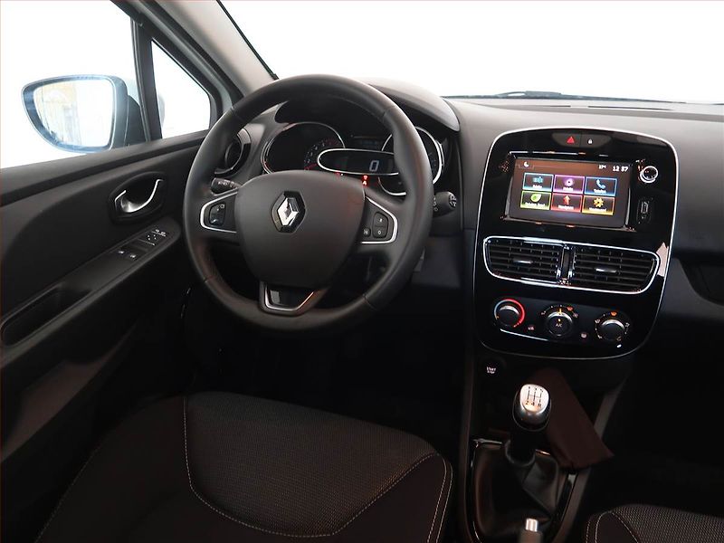 Renault Clio (2020) 0.9 TCe, Navi, Tempomat - fotka 7 z 15
