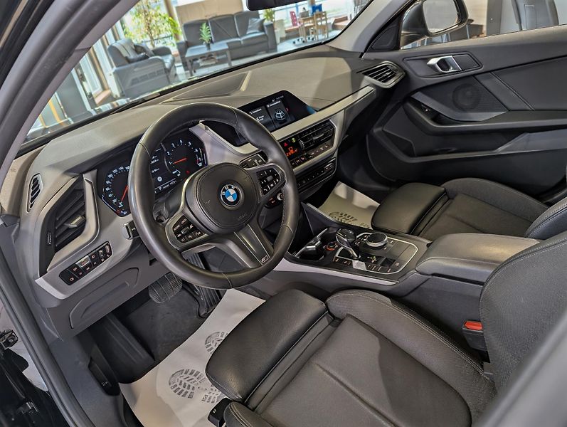 BMW Řada 1 118 i 103kW A/T, LED, LANE - fotka 7 z 23