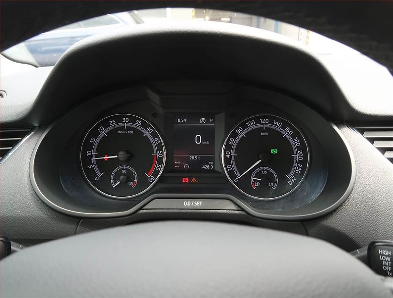 Škoda Octavia (2019) 1.6 TDI, Automat, Serv.kniha - fotka 11 z 16