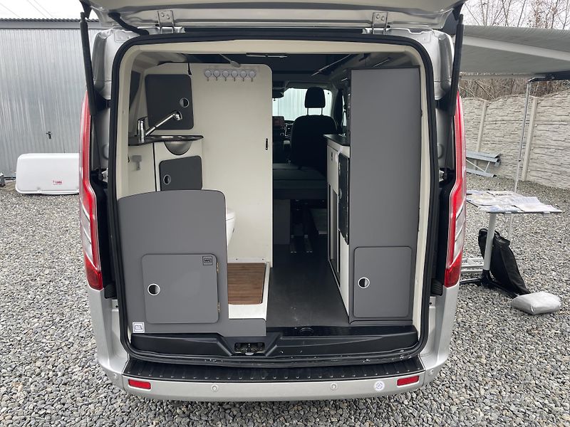 Ford Transit 2.0TDCi 130PS CONECT KARMANN - fotka 136 z 185