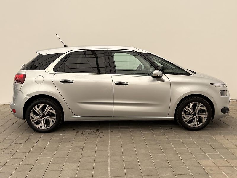 Citroën C4 SpaceTourer 1.6 HDI Attractive - fotka 14 z 31