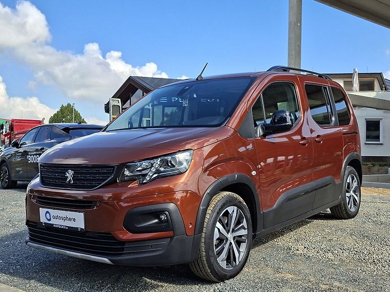 Peugeot Rifter GT LINE 1,5 BHDi 130k EAT8 - fotka 1 z 28