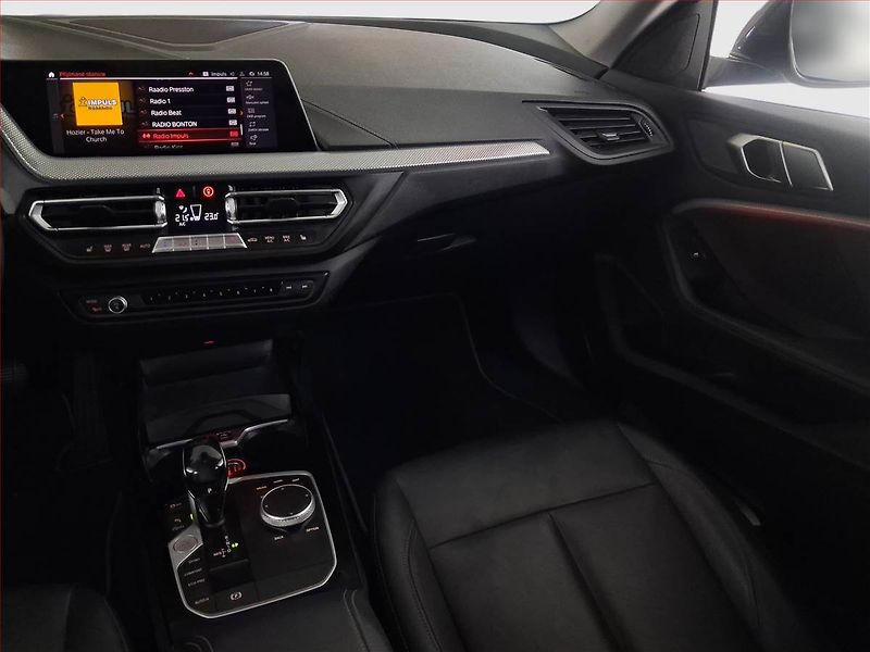 BMW Řada 2 (2021) 220d Gran Coupé - fotka 8 z 18