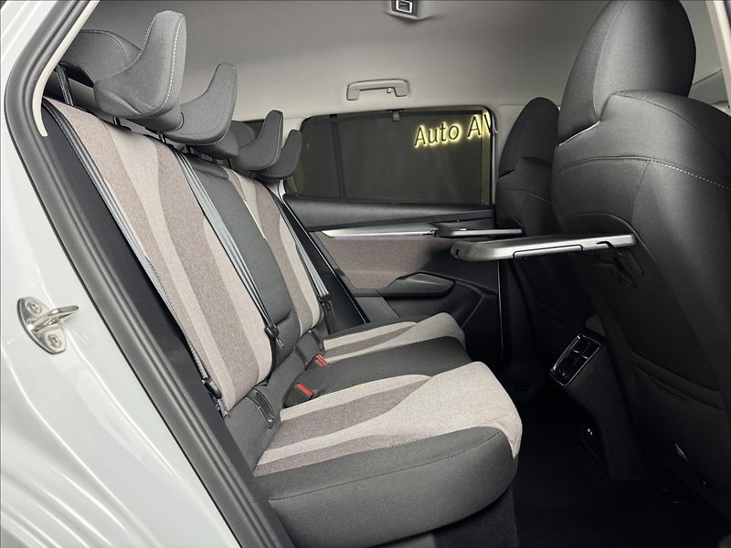 Škoda Enyaq 80 Family Plus Matrix Assist - fotka 14 z 49