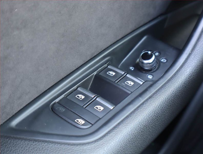 Audi A4 (2016) 3.0 TDI, 4X4, Automat - fotka 15 z 18