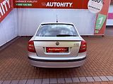 Škoda Octavia 2.0 TDi Elegance, ČR - náhled 7