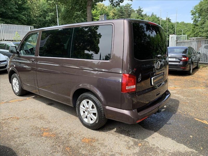 Volkswagen Caravelle 2,0 TDI  103kW - fotka 7 z 16