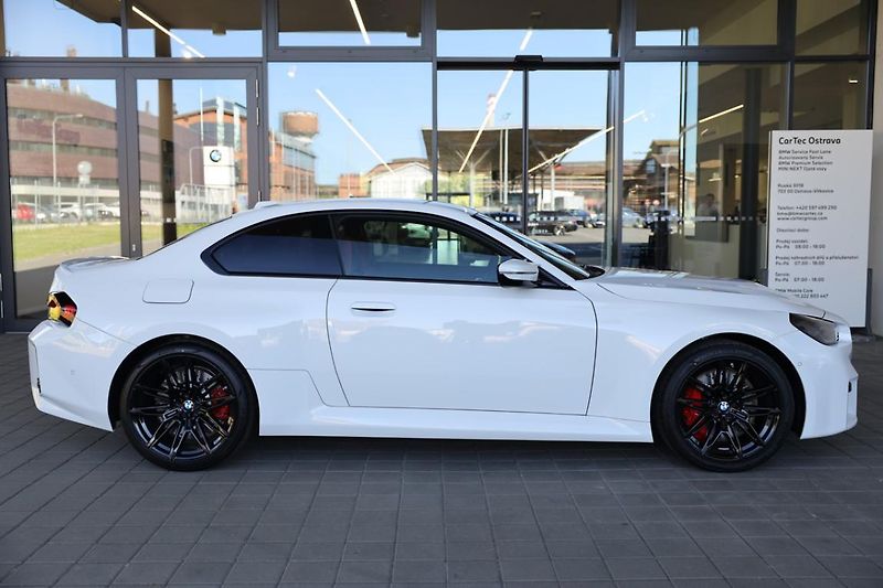 BMW M2 Coupe - fotka 4 z 18