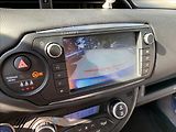 Toyota Yaris 1,5 HYBRID - náhled 14