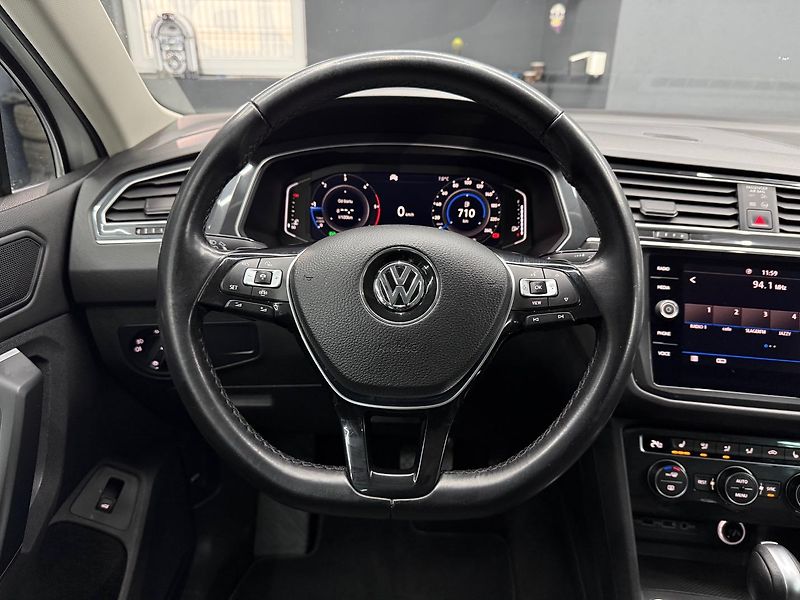 Volkswagen Tiguan (2020) 2.0 TDi DSG Highline - fotka 18 z 28
