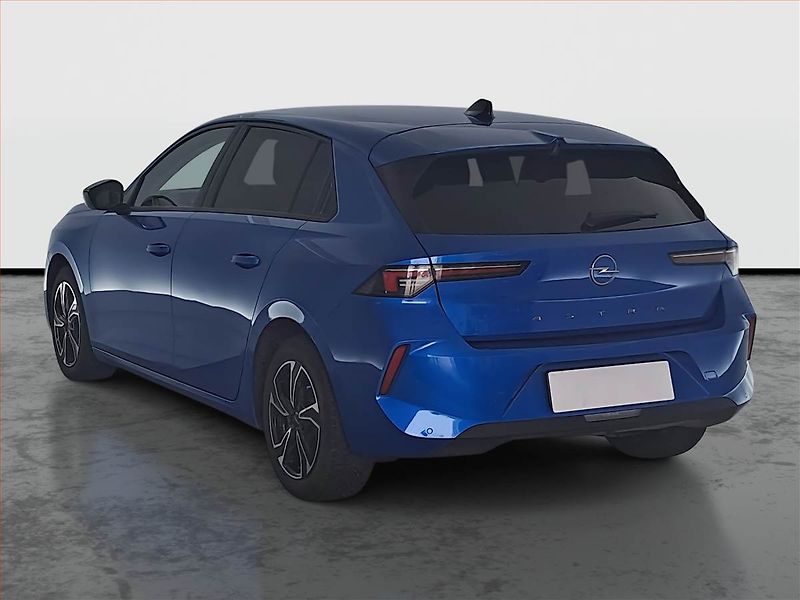Opel Astra (2023) 1.2 Turbo, Tempomat - fotka 4 z 14