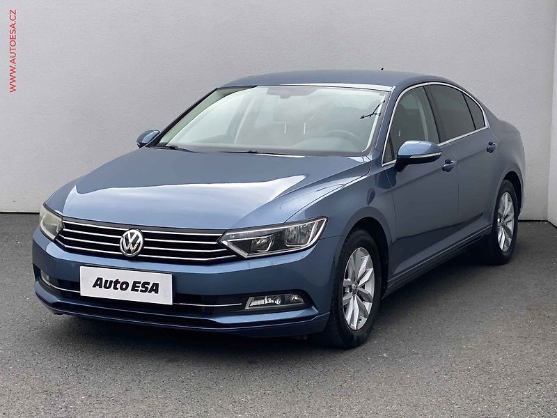 Volkswagen Passat (2015) 1.4TSi, Comfortline - fotka 3 z 17