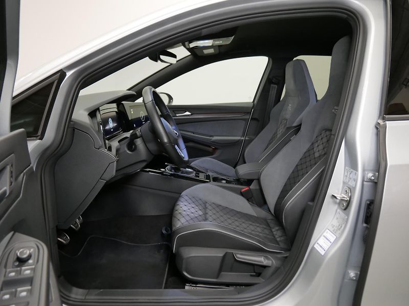 Volkswagen Golf - fotka 6 z 25