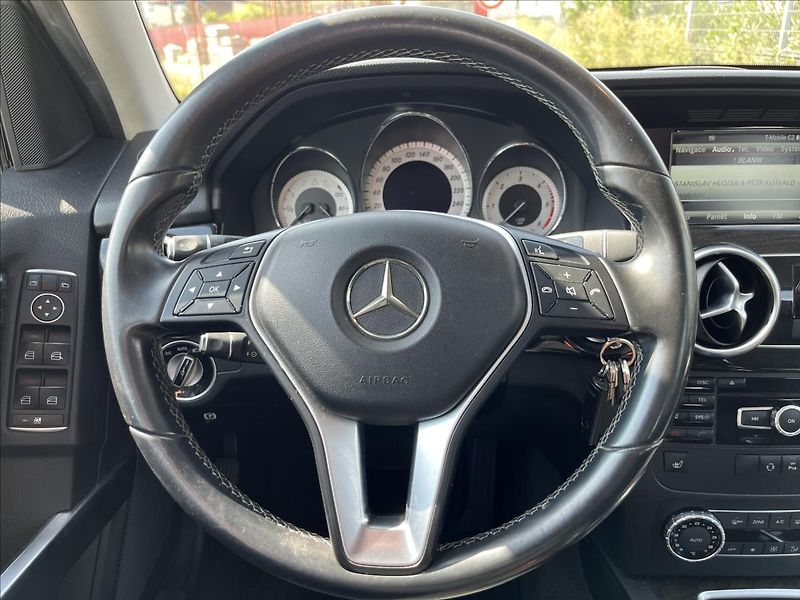 Mercedes-Benz GLK 3.0 350CDi 195KW 4MATIC SERVIS - fotka 14 z 41