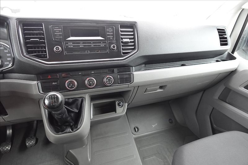 Volkswagen Crafter 2,0 TDI  VALNÍK PLACHTA SPANÍ - fotka 29 z 34