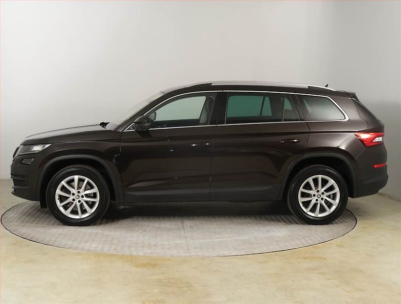 Škoda Kodiaq (2019) 2.0 TDI 4x4 - fotka 3 z 30
