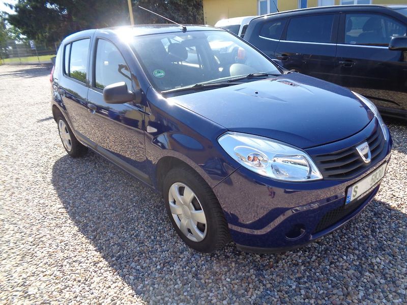 Dacia Sandero 1,4 - fotka 1 z 13