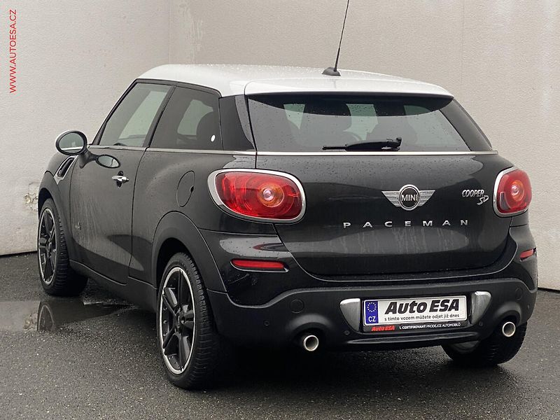 Mini Cooper S (2014) 2.0 D 4x4, Bixen, navi, park - fotka 6 z 18
