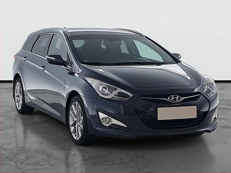 Hyundai i40 (2015) 1.7 CRDi, Navi, Tempomat - fotografie inzerátu