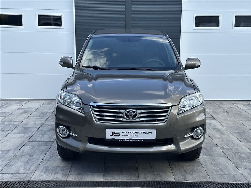Toyota RAV4 2,0 158PS  Life A/T 4x4 - fotka 3 z 51