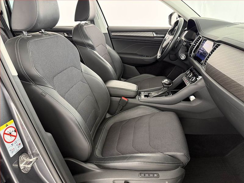 Škoda Kodiaq (2022) Style 2.0 TDI, digi klima - fotka 9 z 24