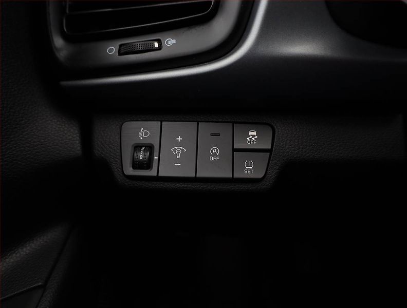 Kia Rio (2022) 1.2 DPI - fotka 14 z 17