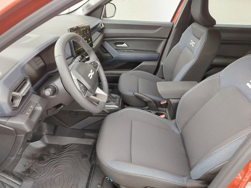 Dacia Duster (2026) Expression Hybrid 155 (automat - fotka 8 z 10