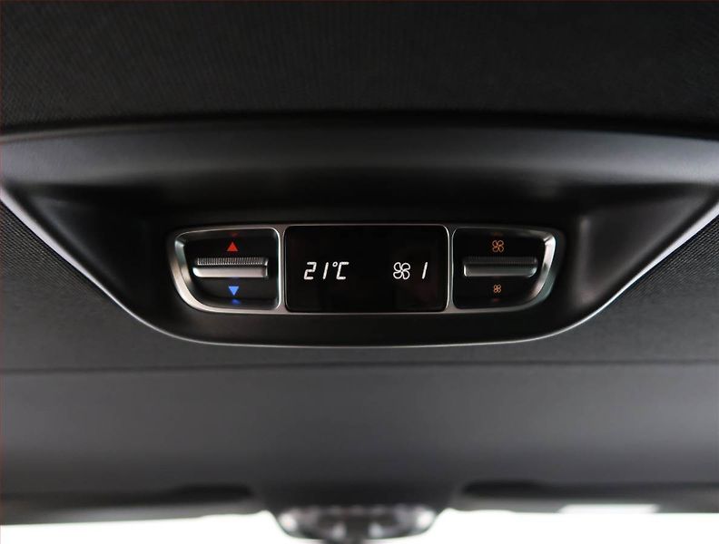 Mercedes-Benz Třídy V (2015) 250 d 4MATIC, 1Maj - fotka 31 z 32