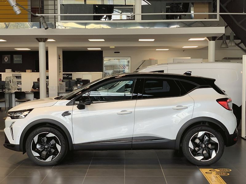 Renault Captur (2026) Techno full hybrid E-Tech 160 - fotka 3 z 11