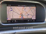 Volvo V40 (2017) 2.0 D2, LED, kamera - náhled 14