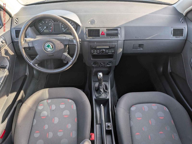 Škoda Fabia (2003) 1.2i, AC - fotka 4 z 11