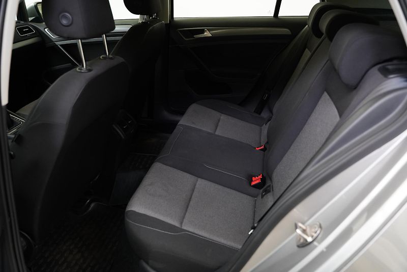 Volkswagen Golf - fotka 20 z 21